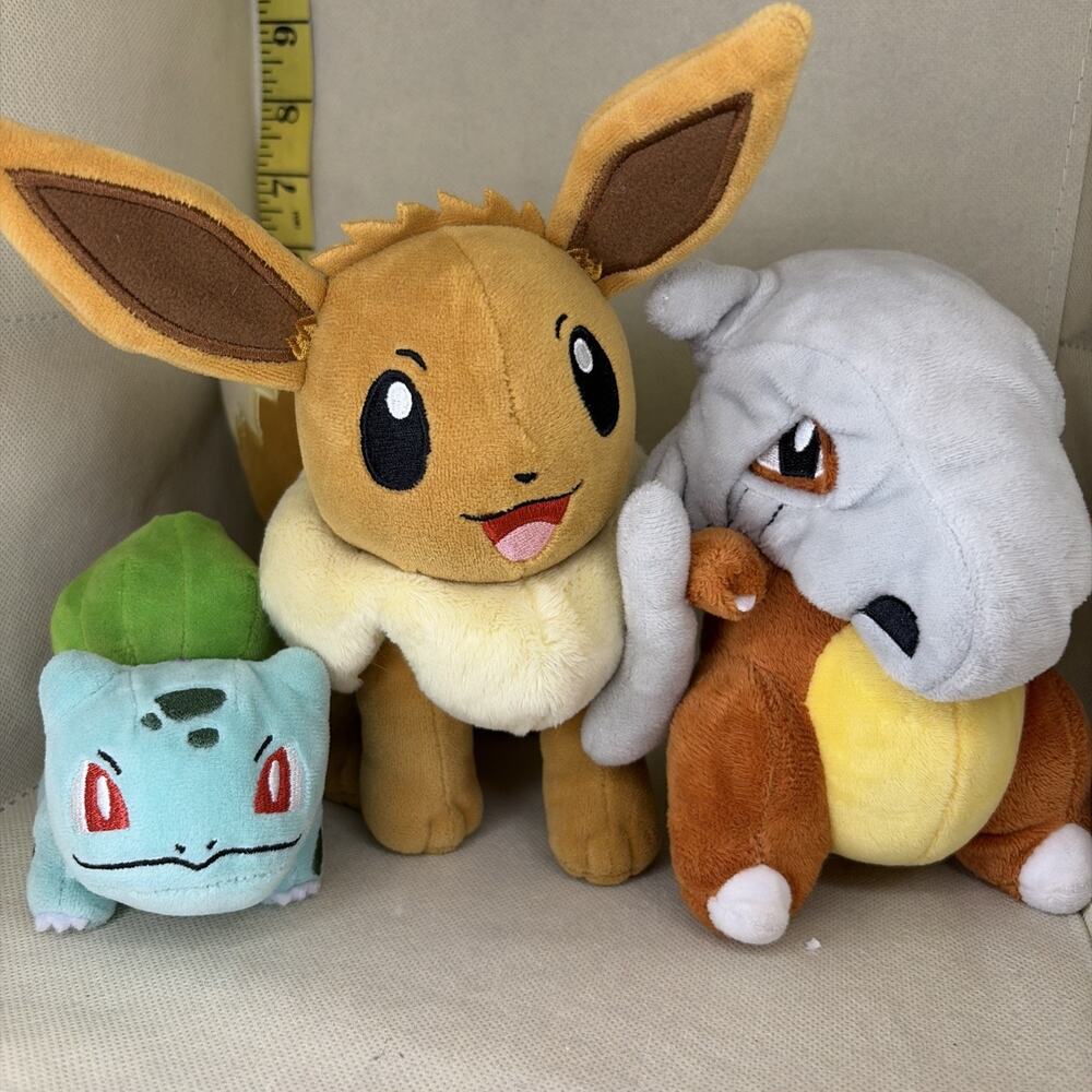 Plush Nintendo Pokemon Eevee 8” and bulbasore 3” and Cubone 6” (I)